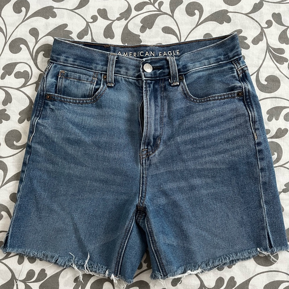 American Eagle Mom Jean Shorts